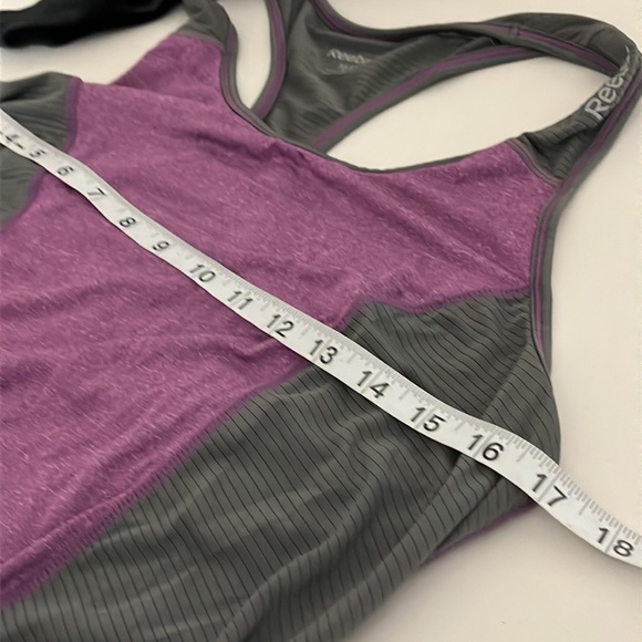 EUC Reebok Racerback Ribbed Ruched Workout Tank Women’s Medium - Picture 11 of 11